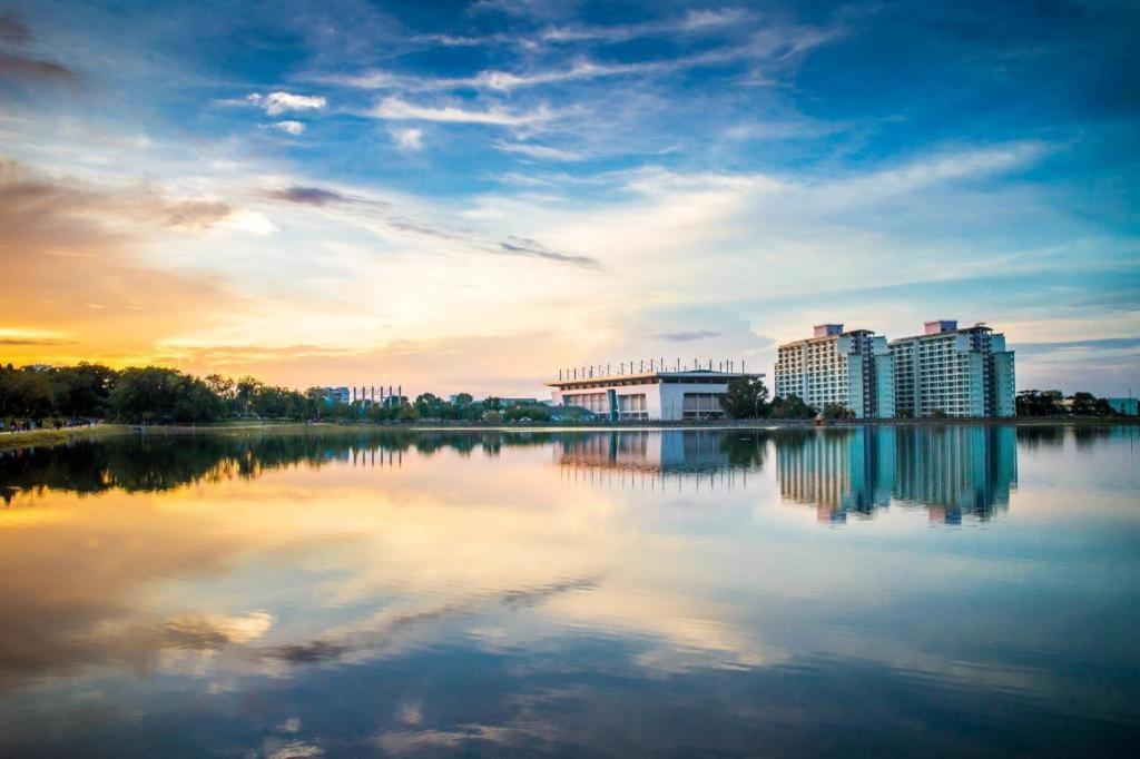 Florida Hotel Hat Yai Exterior photo